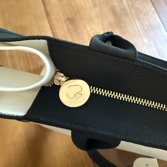 NWT Colorblock Knit Tote Bag - kate spade new york x Target White/Black - Picture 6 of 15